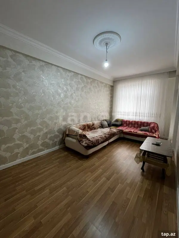 Kirayə verilir 2 otaqlı yeni tikili 65 m²