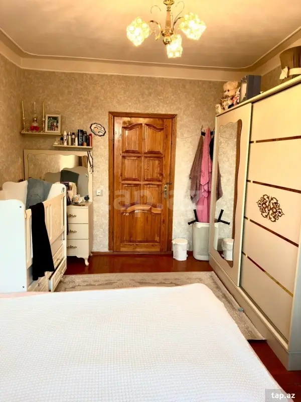 Satılır 2 otaqlı mənzil 24 m²