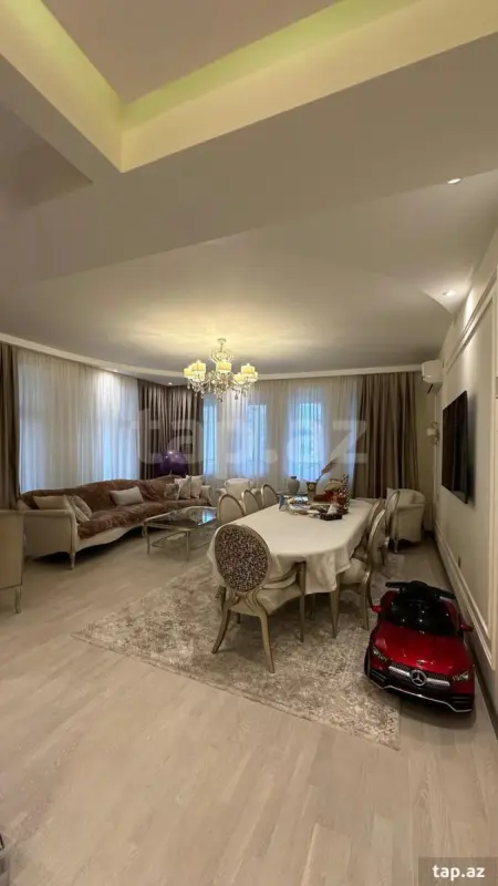 Satılır 3 otaqlı yeni tikili 158 m²