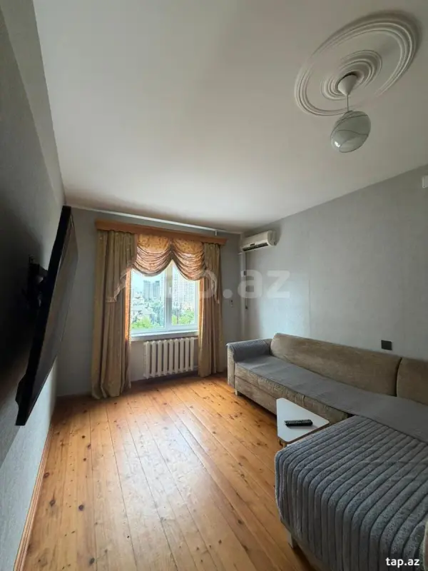 Kirayə verilir 2 otaqlı yeni tikili 66 m²