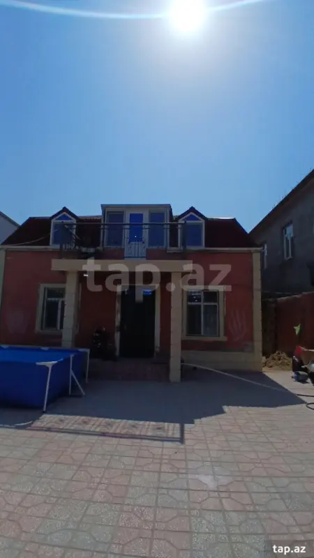 Satılır 3 otaqlı həyət evi 100 m²