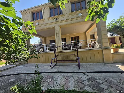 Satılır 8 otaqlı həyət evi 400 m² — Bakı, Novxanı 8 otaq 400.00 m²