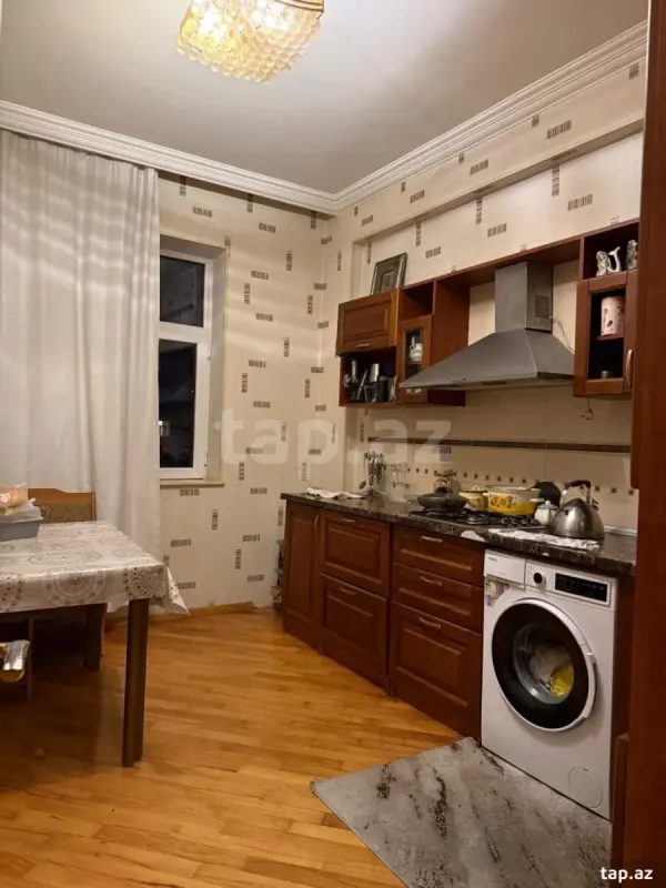 Kirayə verilir 3 otaqlı mənzil 90 m²