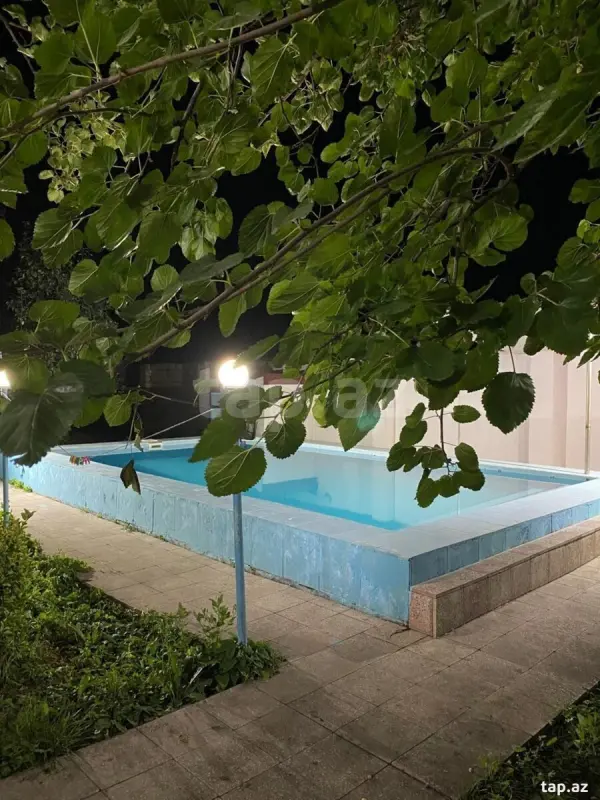 Kirayə verilir 4 otaqlı həyət evi 200 m²