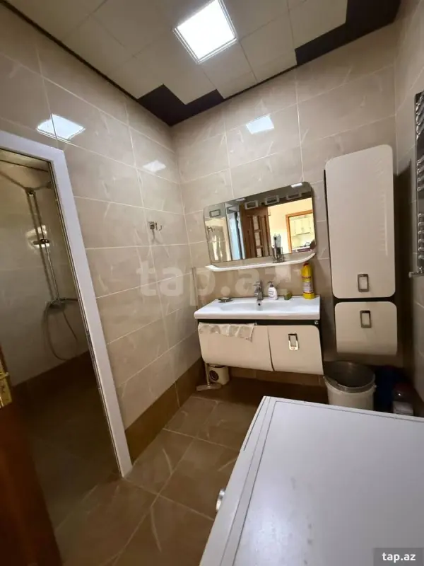 Satılır 4 otaqlı həyət evi 110 m²