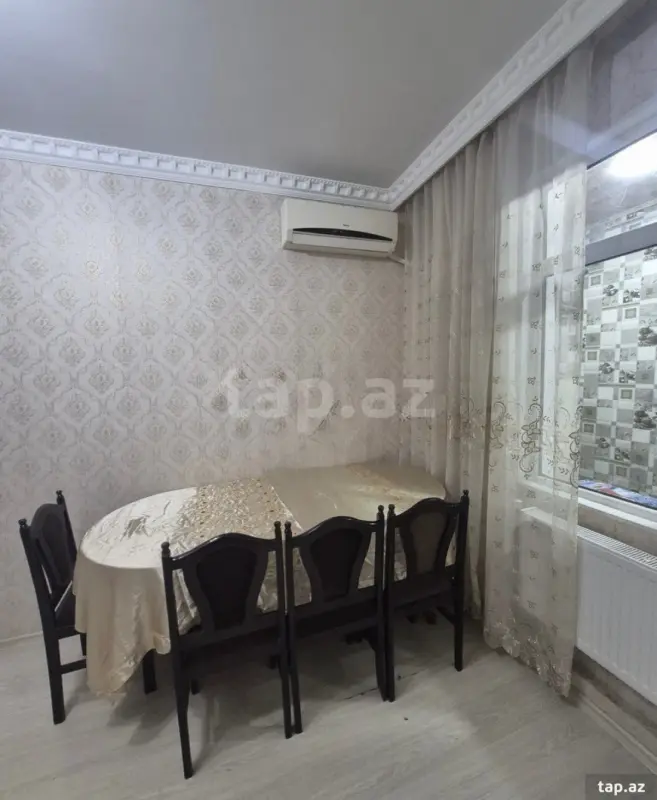 Kirayə verilir 2 otaqlı mənzil 45 m²