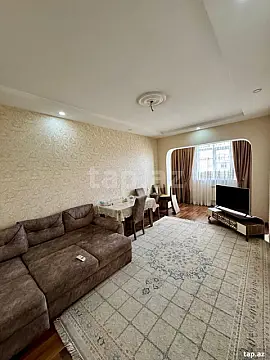Satılır 4 otaqlı mənzil 105 m² — Bakı, Bakıxanov 4 otaq 105.00 m²