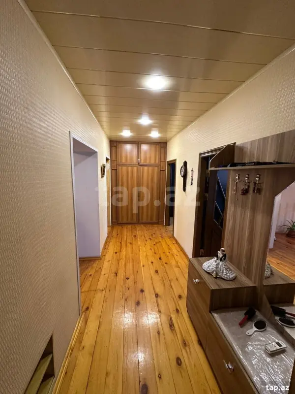 Satılır 4 otaqlı mənzil 80 m²