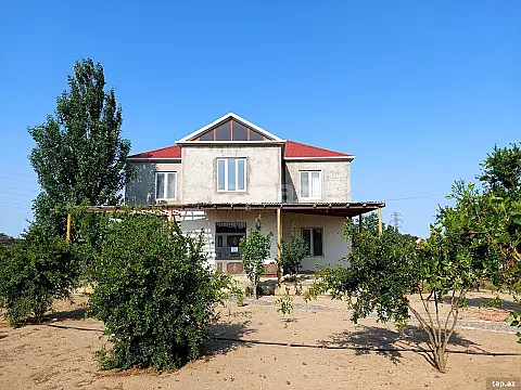 Satılır 6 otaqlı həyət evi 140 m² — Bakı 6 otaq 140.00 m²