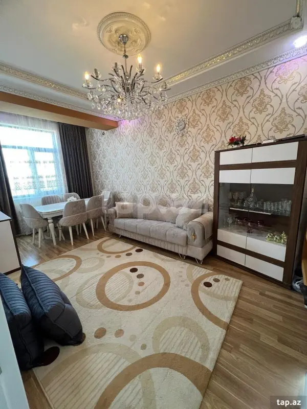 Satılır 3 otaqlı yeni tikili 82 m²