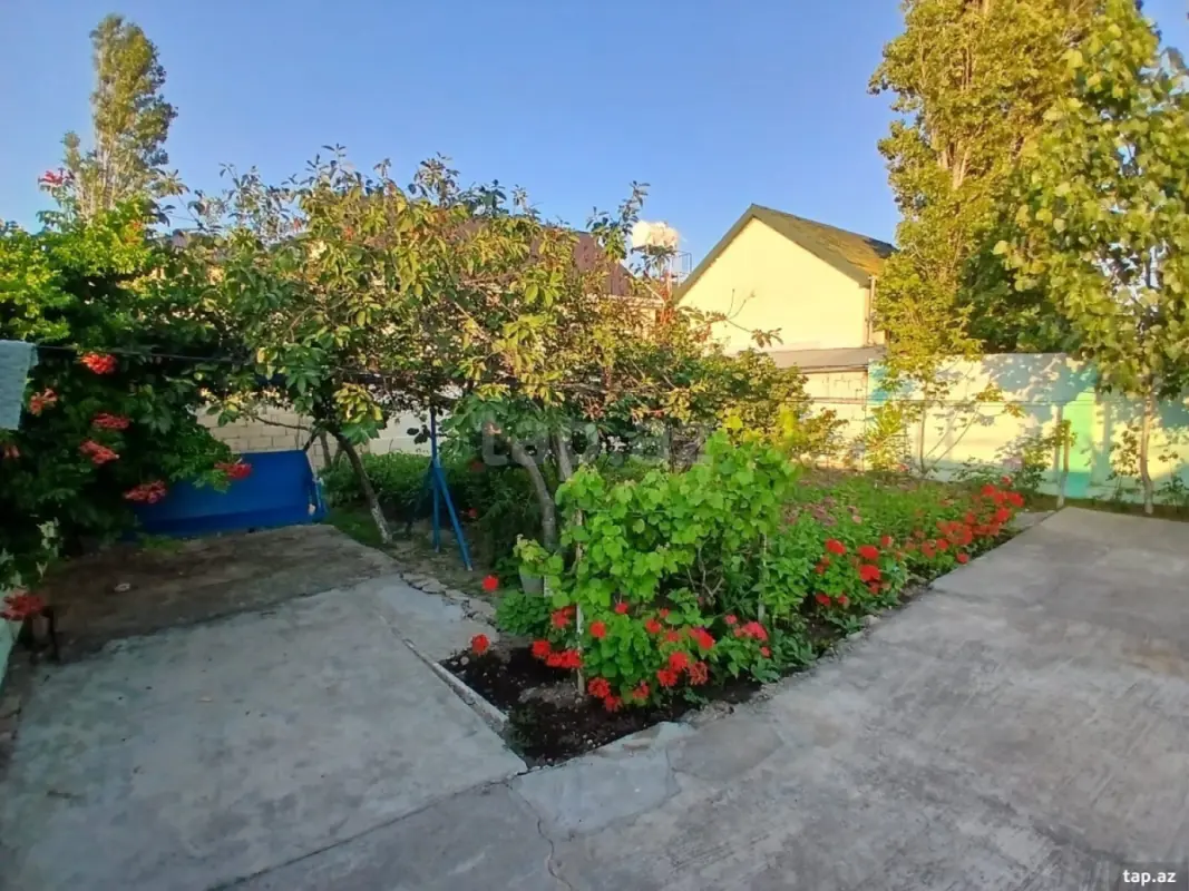 Kirayə verilir 3 otaqlı həyət evi 100 m²