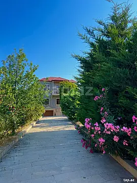 Kirayə verilir 5 otaqlı həyət evi 180 m² — Bakı, Novxanı 5 otaq 180.00 m²