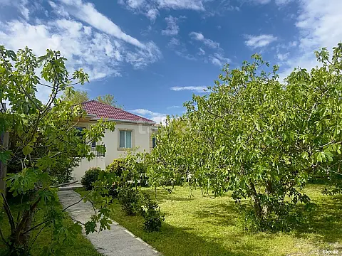 Kirayə verilir 3 otaqlı həyət evi 90 m² — Bakı, Novxanı 3 otaq 90.00 m²