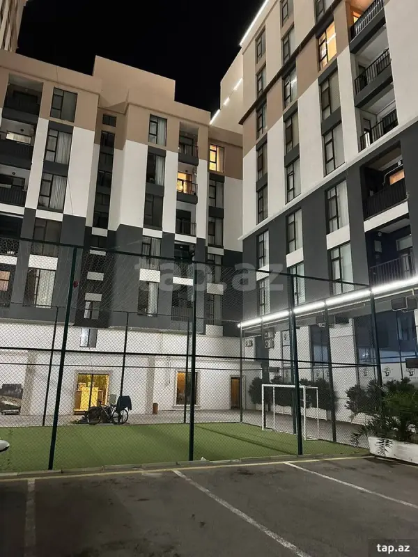 Satılır 3 otaqlı yeni tikili 128 m²