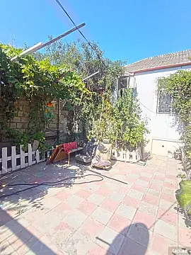 Satılır 3 otaqlı həyət evi 92 m² — Bakı 3 otaq 92.00 m²