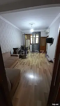 Kirayə verilir 3 otaqlı mənzil 45 m² — Bakı, Memar Əcəmi yanı 3 otaq 45.00 m²