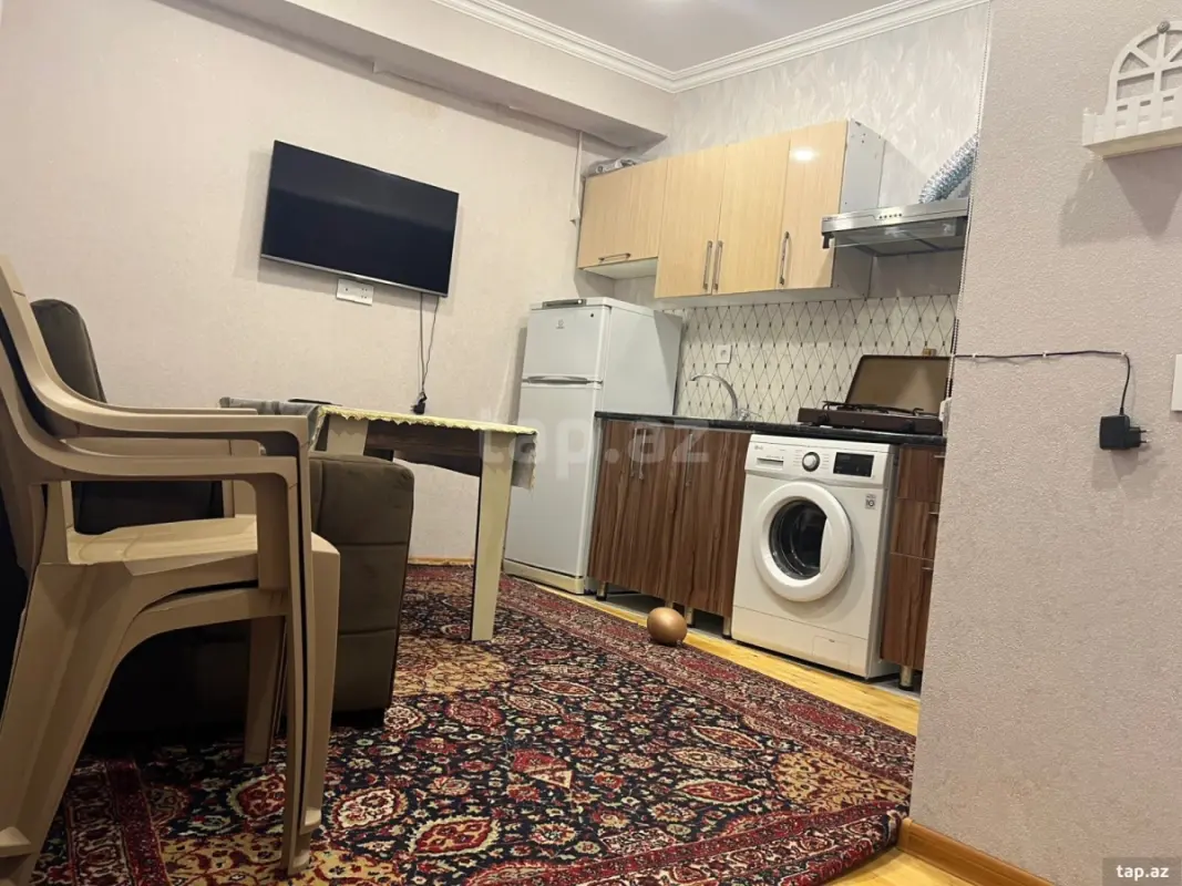 Kirayə verilir 2 otaqlı yeni tikili 65 m²