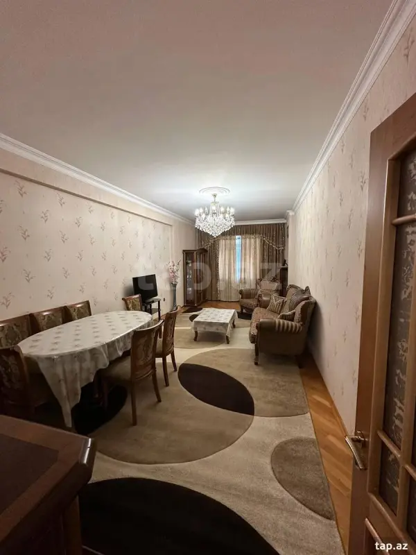 Kirayə verilir 3 otaqlı yeni tikili 120 m²