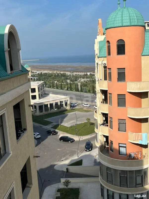 Kirayə verilir 3 otaqlı yeni tikili 93.6 m²