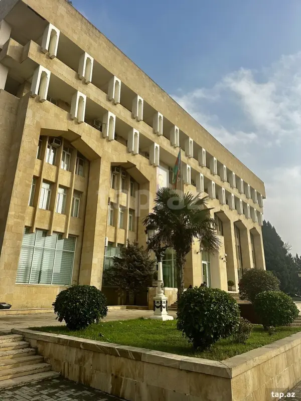 Satılır 1 otaqlı mənzil 33 m²