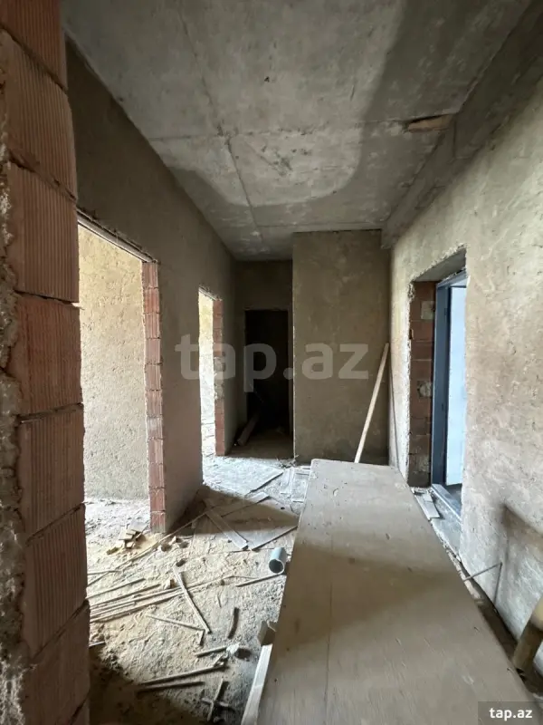Satılır 2 otaqlı yeni tikili 70 m²