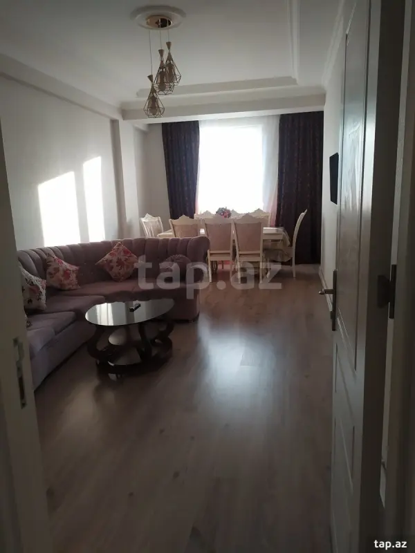 Kirayə verilir 2 otaqlı yeni tikili 68 m²