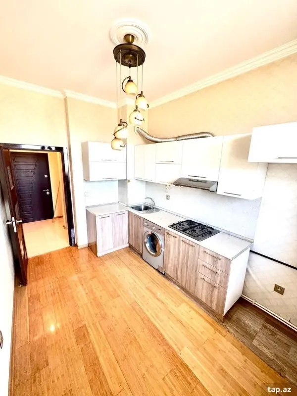 Satılır 2 otaqlı yeni tikili 62 m²