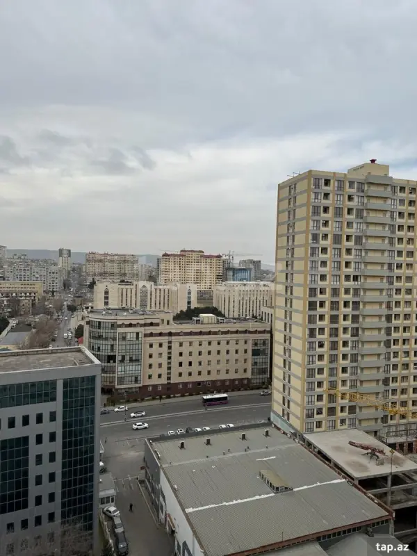 Satılır 2 otaqlı yeni tikili 68 m²