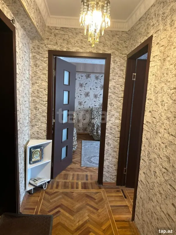 Kirayə verilir 2 otaqlı mənzil 65 m²