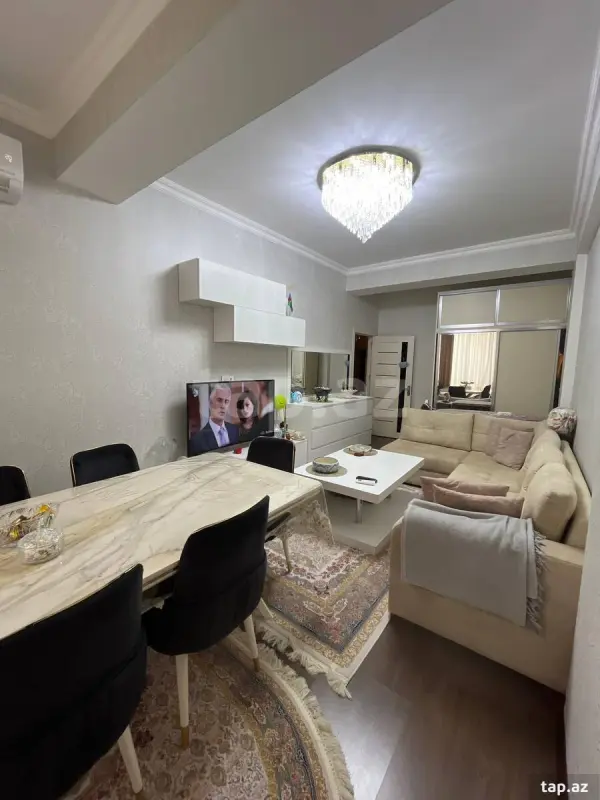 Kirayə verilir 2 otaqlı yeni tikili 60 m²