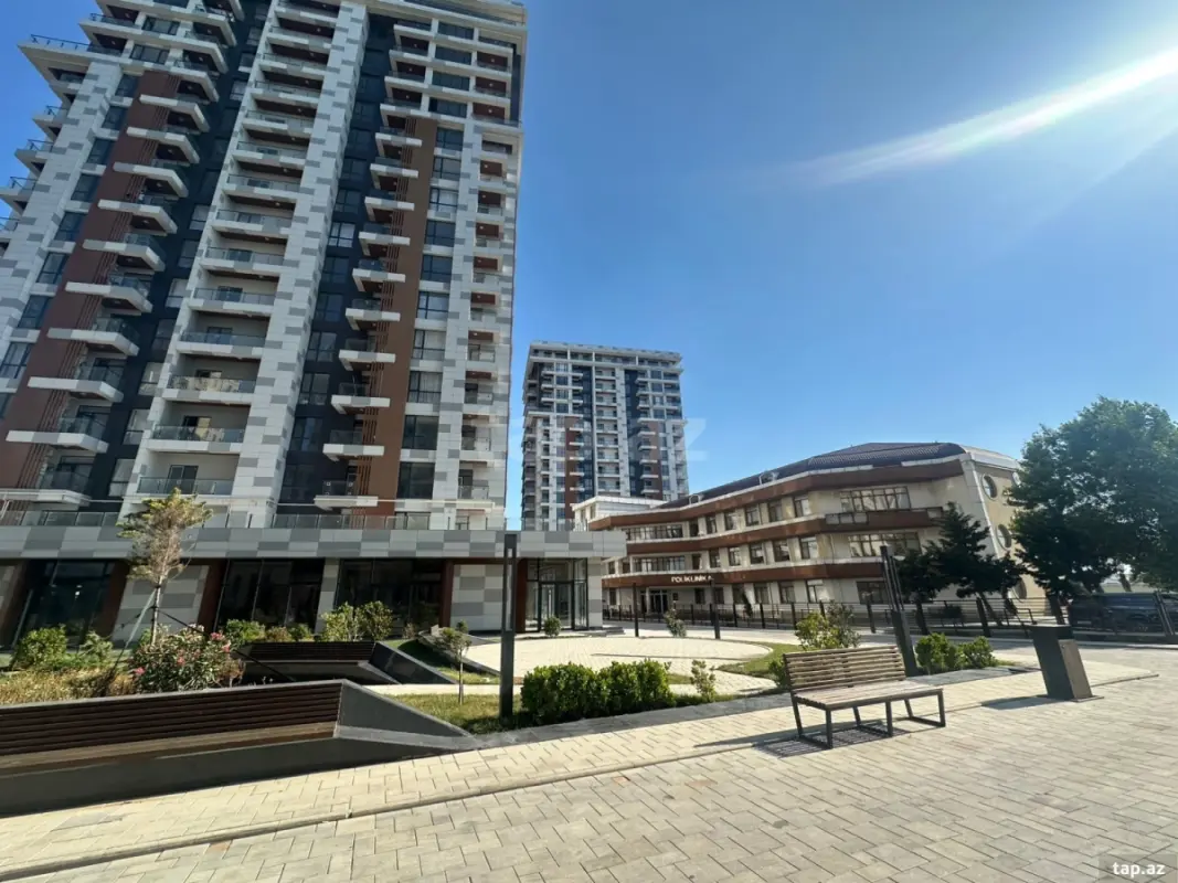 Satılır 4 otaqlı yeni tikili 178 m²