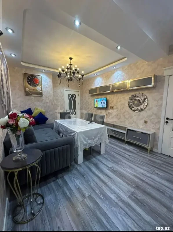 Kirayə verilir 3 otaqlı yeni tikili 90 m²