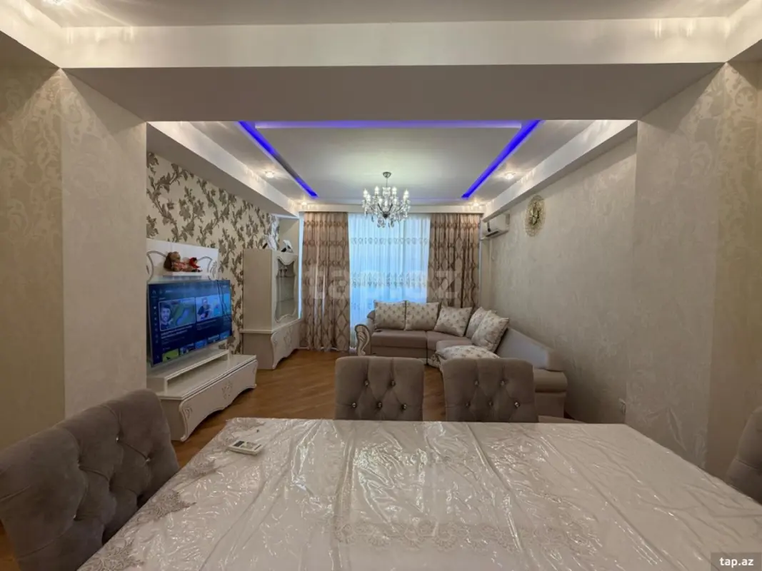 Satılır 3 otaqlı yeni tikili 120 m²