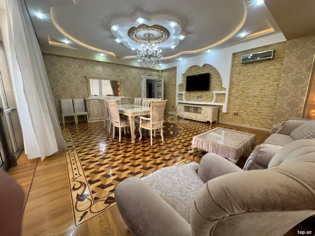 Kirayə verilir 3 otaqlı yeni tikili 175 m²