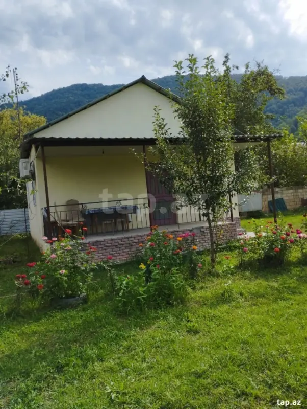 Kirayə verilir 3 otaqlı həyət evi 100 m²