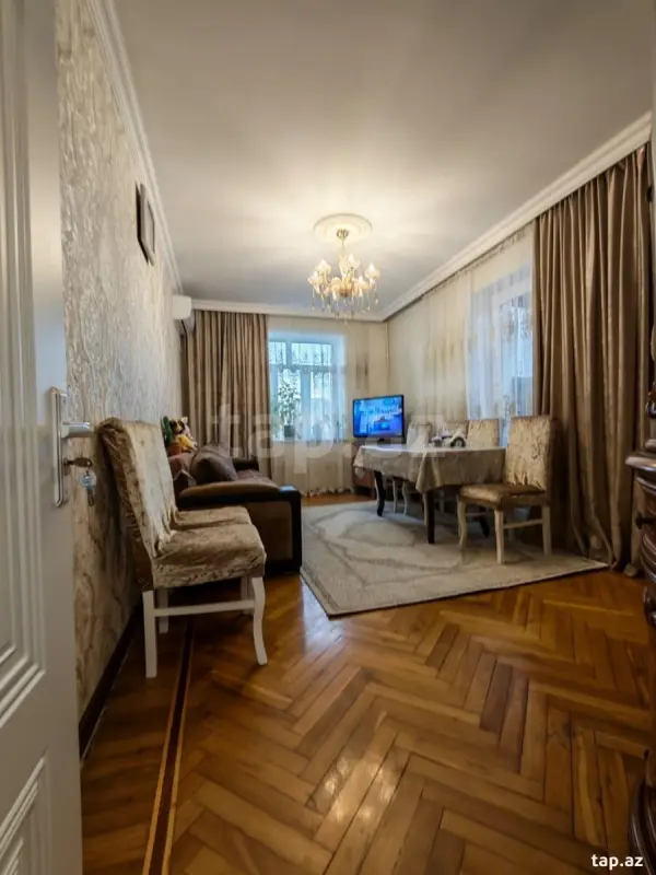 Satılır 3 otaqlı mənzil 60 m²