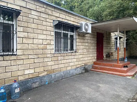 Kirayə verilir 4 otaqlı həyət evi 170 m² — Zaqatala 4 otaq 170.00 m²