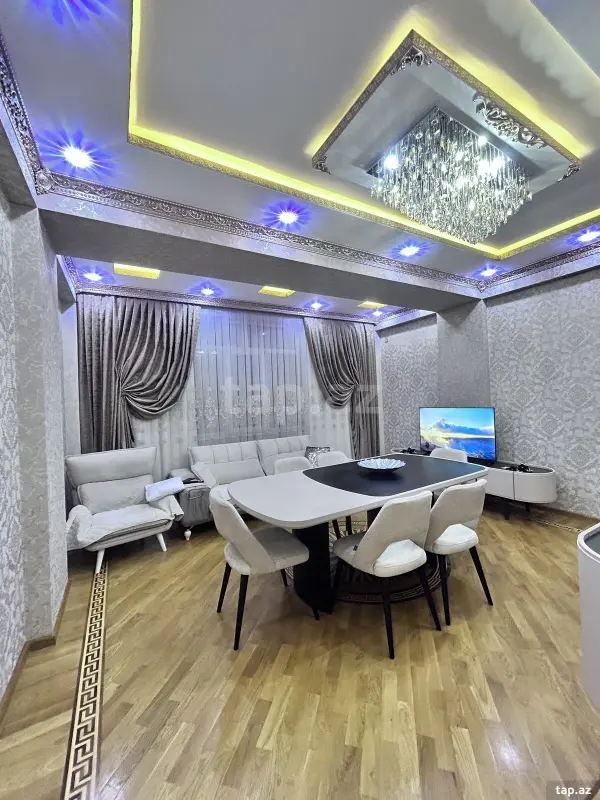 Satılır 2 otaqlı yeni tikili 85 m²