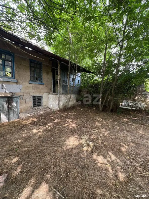 Satılır 3 otaqlı həyət evi 12 m²
