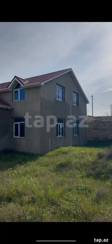 Satılır 4 otaqlı həyət evi 160 m²