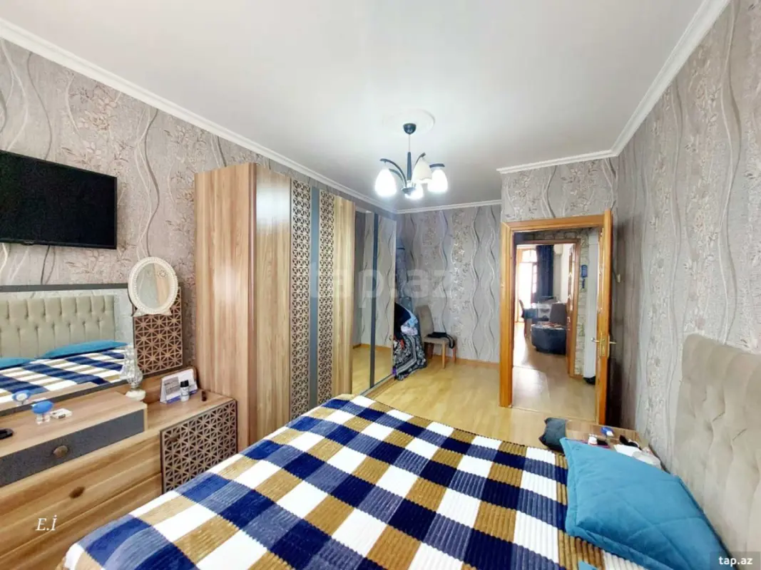 Satılır 2 otaqlı mənzil 56 m²