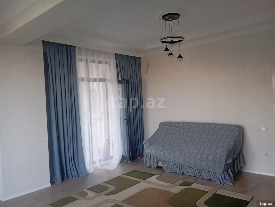 Kirayə verilir 2 otaqlı yeni tikili 85 m²