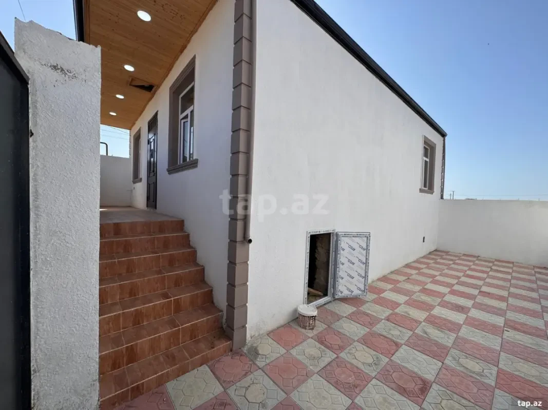 Satılır 3 otaqlı həyət evi 83 m²