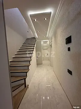Satılır 5 otaqlı həyət evi 180 m² — Bakı, Saray 5 otaq 180.00 m²