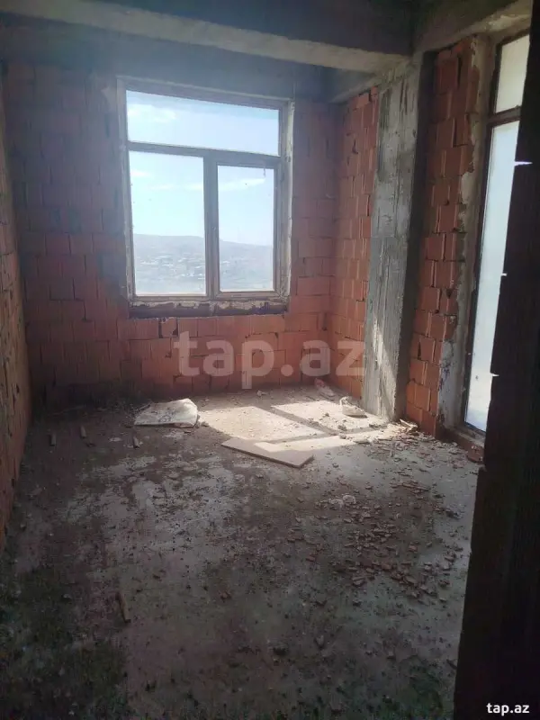 Satılır 3 otaqlı yeni tikili 78 m²