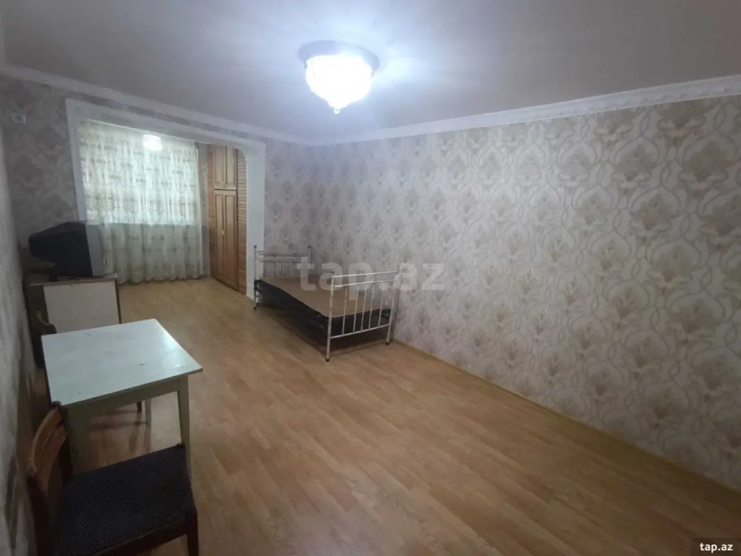Satılır 1 otaqlı mənzil 35 m²