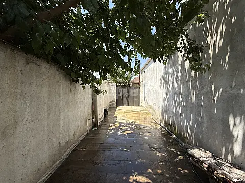 Satılır 3 otaqlı həyət evi 150 m² — Bakı, Binəqədi 3 otaq 150.00 m²
