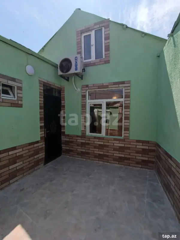 Satılır 2 otaqlı həyət evi 60 m²