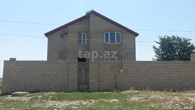 Satılır 8 otaqlı həyət evi 300 m² — Şamaxı 8 otaq 300.00 m²