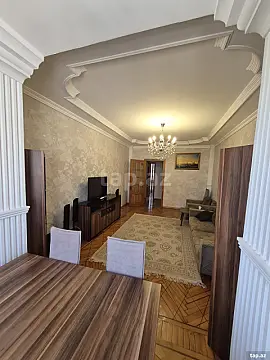 Kirayə verilir 2 otaqlı mənzil 65 m² — Bakı 2 otaq 65.00 m²